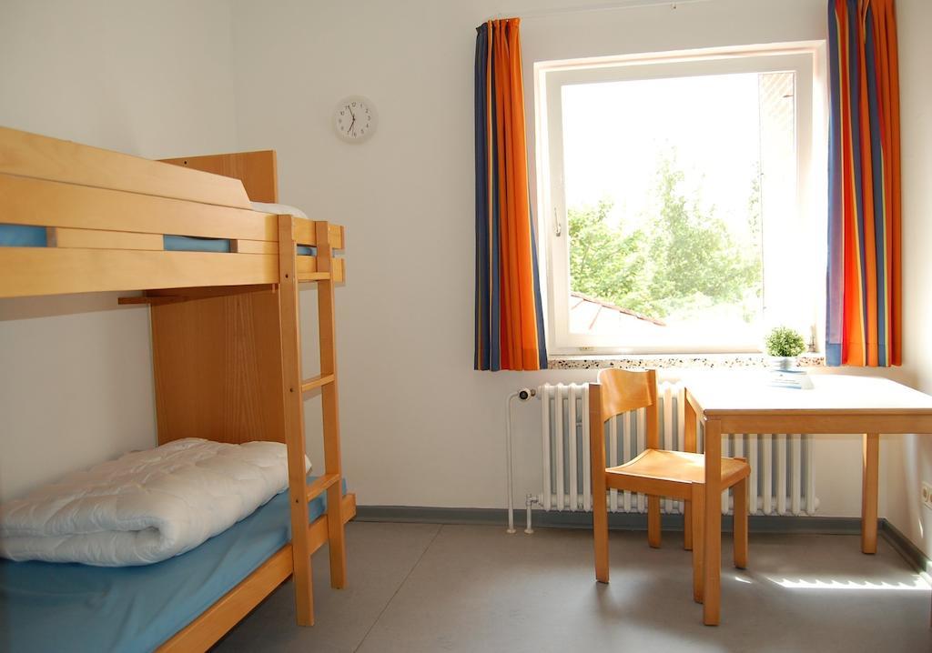 Familienzimmer mit Gemeinschaftsbad
